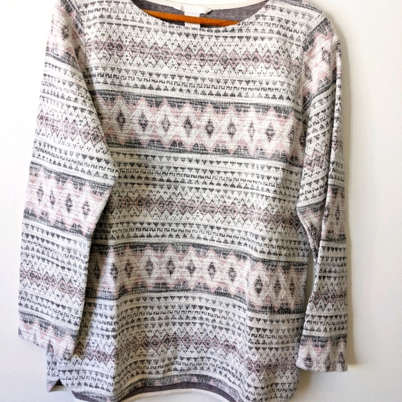 Sweater top - Picture 1 of 8